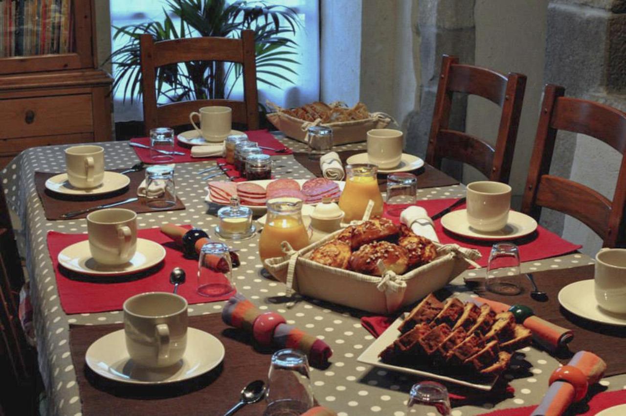 Ty Daou Gwez Bed & Breakfast Irodouer Ngoại thất bức ảnh